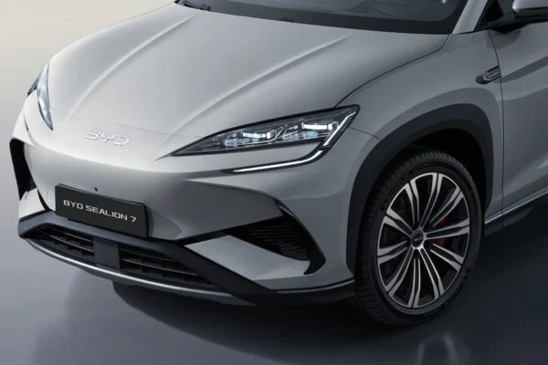 BYD Sealion 7 Eksterior