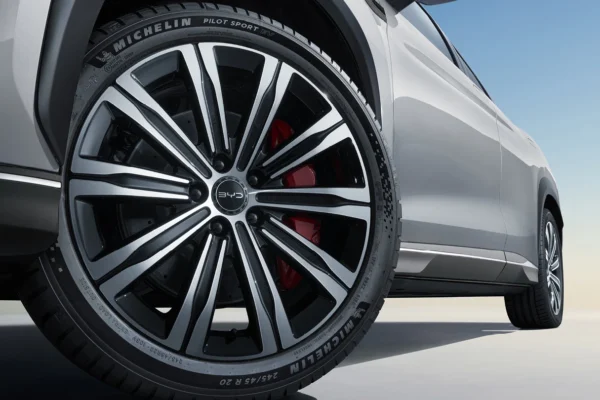 BYD Sealion 7 Eksterior